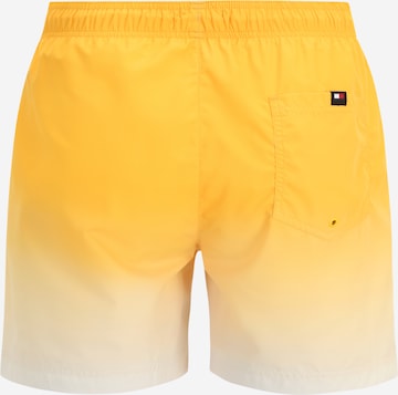 Tommy Jeans Badeshorts in Gelb