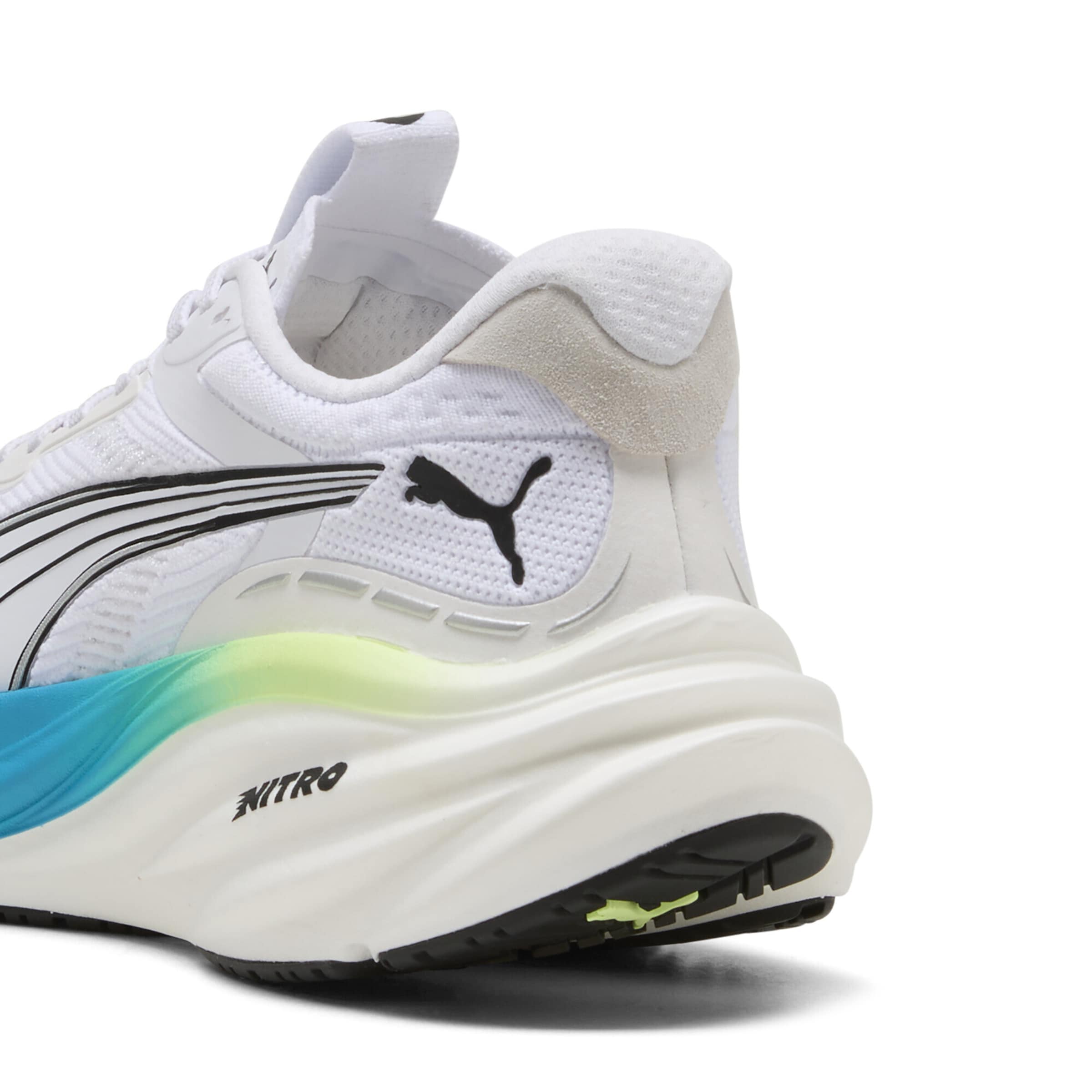 PUMA Laufschuh 'Magnify Nitro™ 3' in Weiß