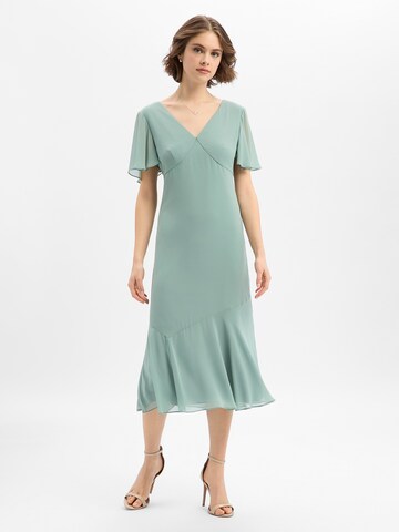 Marie Lund Evening Dress in Green: front