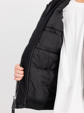 ALPHA INDUSTRIES - Chaqueta de entretiempo 'MA-1 D-Tec Studio LW' en negro