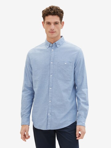 Coupe regular Chemise TOM TAILOR en bleu : devant