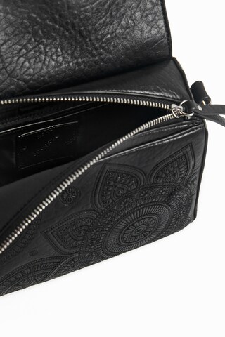 Desigual - Bolso de hombro 'Deja Vu' en negro