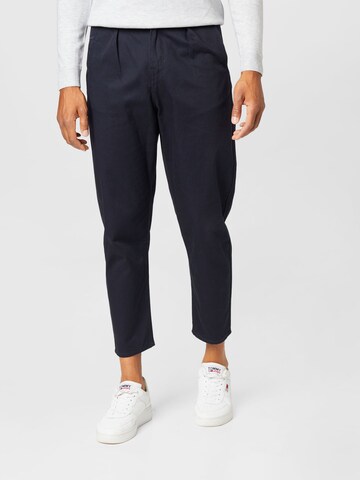 G-Star RAW Regular Pleat-Front Pants in Blue: front
