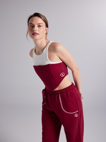 HOLLY LOLLY Top – červená: přední strana