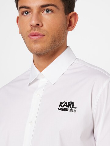 Karl Lagerfeld Přiléhavý střih Košile – bílá