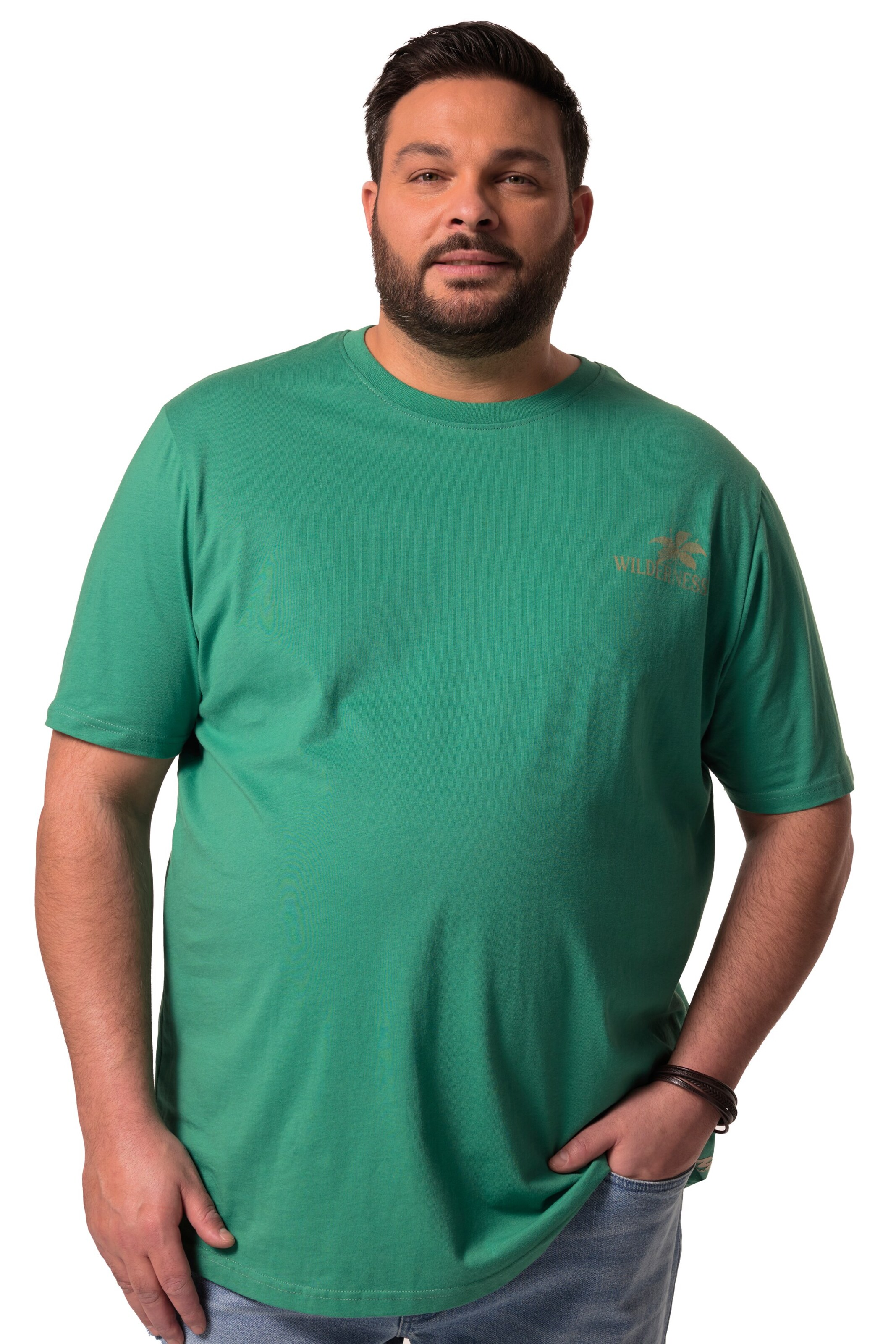 Men Plus Shirt in Green: front