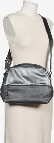 MANDARINA DUCK Handtasche gross Leder One Size in Grau: predná strana
