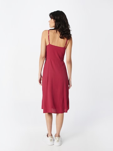 Robe 'Cami' ABOUT YOU en rouge