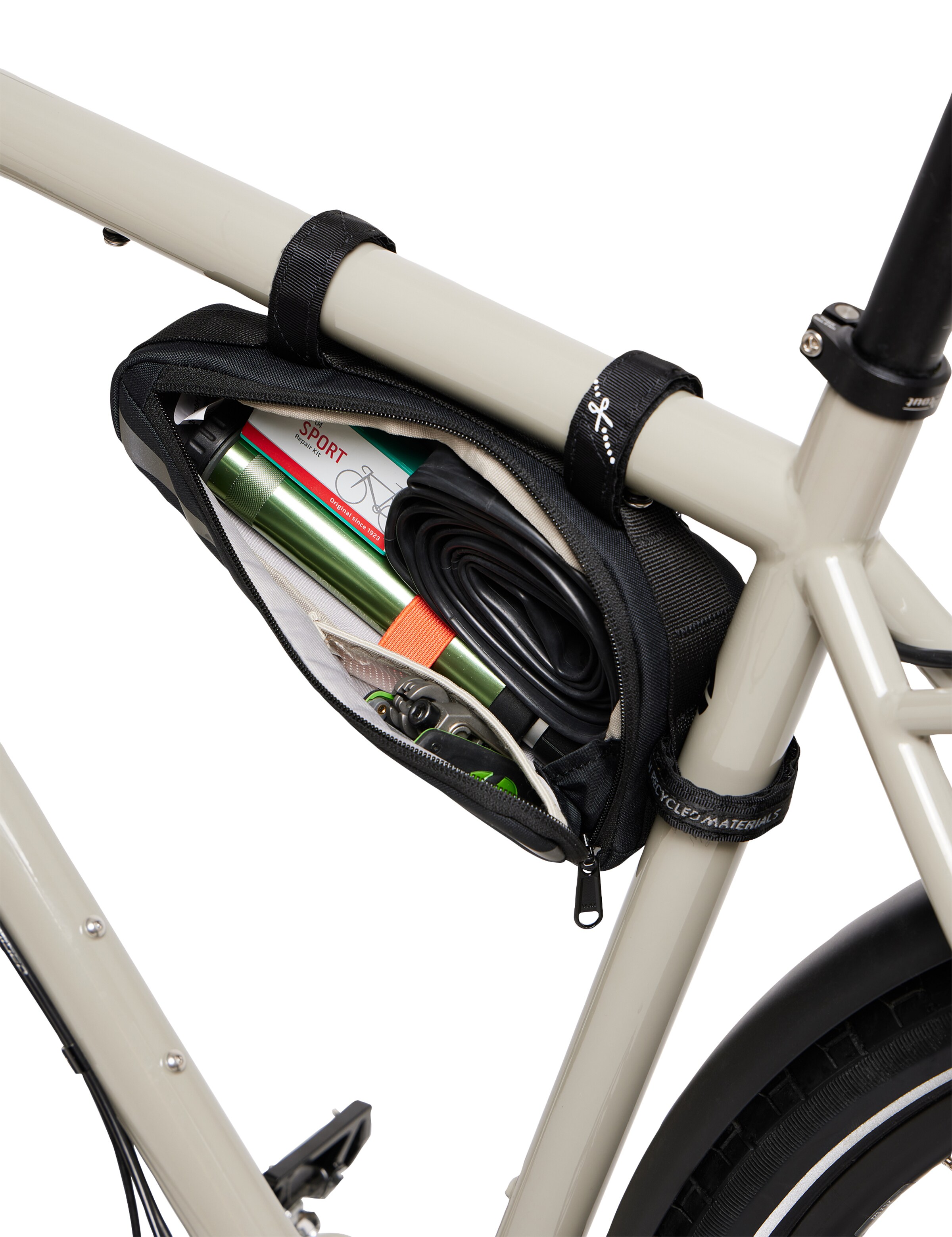 VAUDE Outdoor equipment in Black