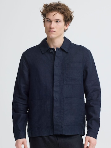 Casual Friday Tussenjas ' CFEvensen' in Blauw: voorkant