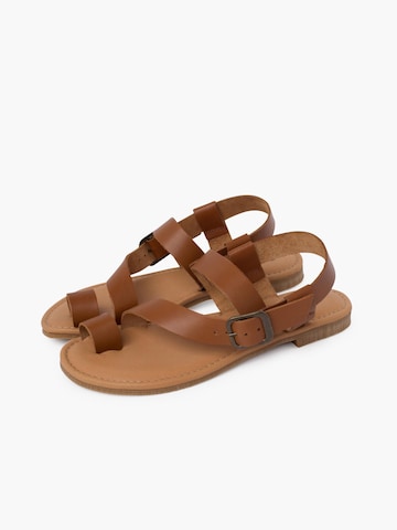 Sandalo di Pisamonas in marrone