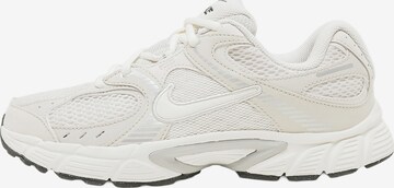 Sneaker 'V5 RNR' de la Nike Sportswear pe bej: față