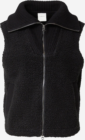 Varley Sports Vest 'Aspen' in Black: front