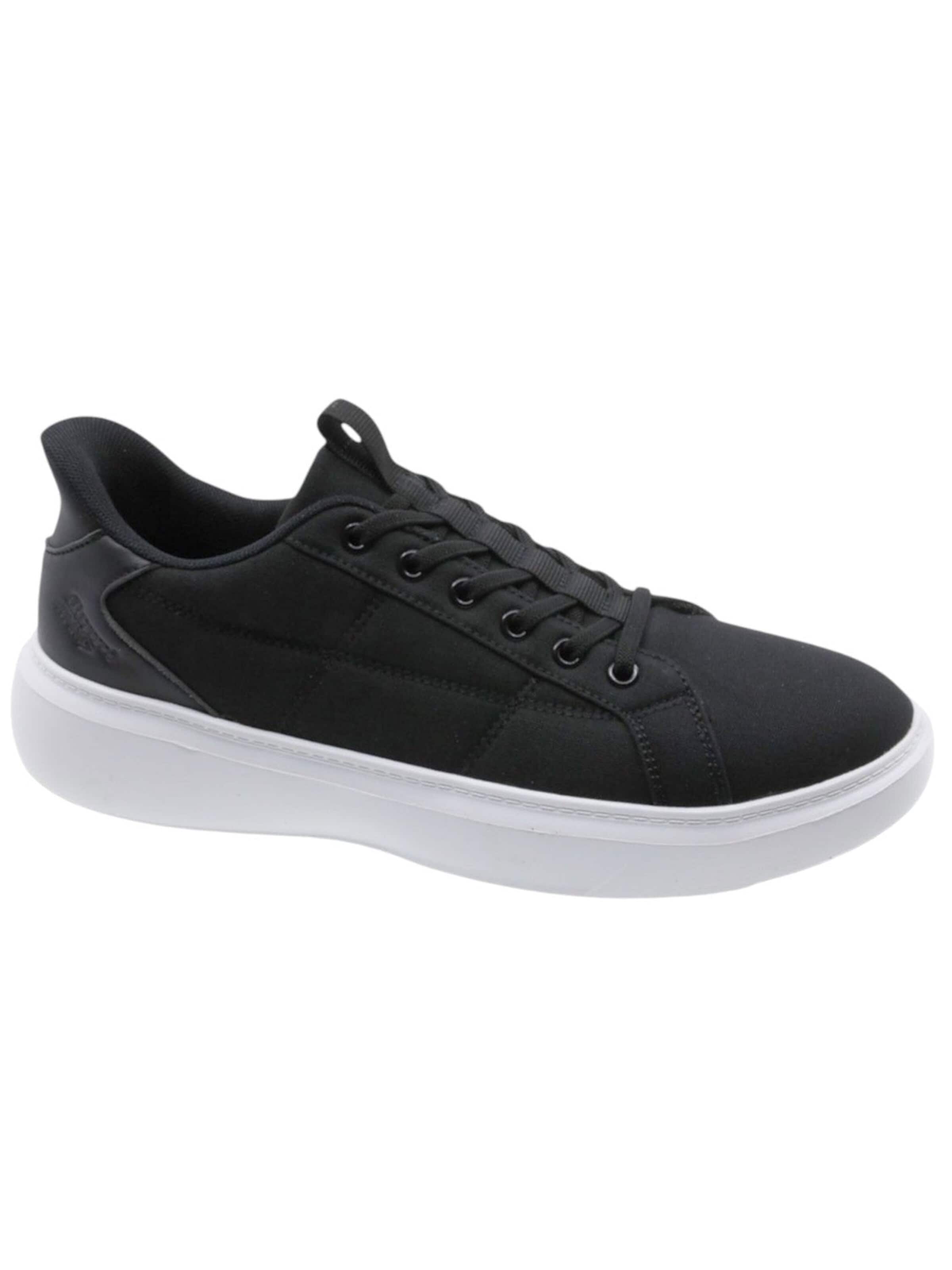 Sneaker bassa di Beppi in nero: frontale