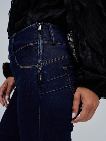 Salsa Jeans Flared Jeans in Blau