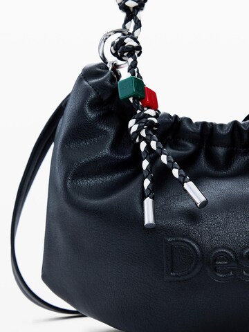 Geantă de umăr de la Desigual pe negru