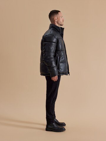 DAN FOX APPAREL Between-Season Jacket 'Marlon' in Black