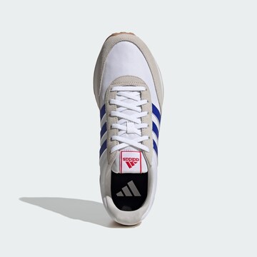 Baskets basses ADIDAS SPORTSWEAR en blanc