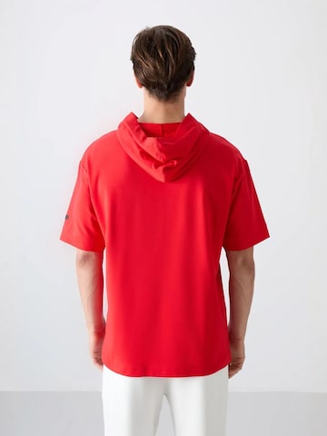 Tommy Life T-Shirts in Rot