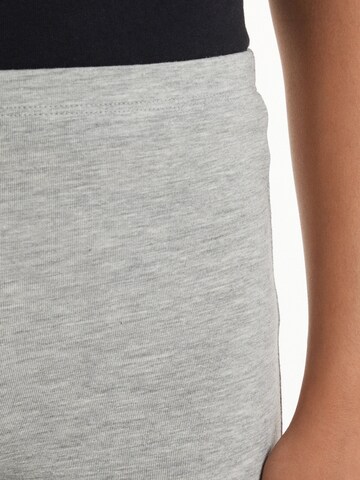 Tezenis Skinny Leggings in Grau