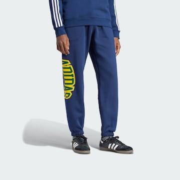 ADIDAS ORIGINALS Tapered Broek 'VRCT' in Blauw: voorkant