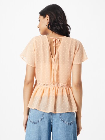 ABOUT YOU Shirt 'Lynn' (GRS) in Orange