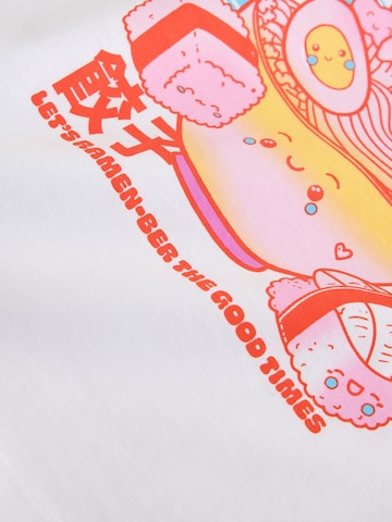 Next - Camiseta en blanco