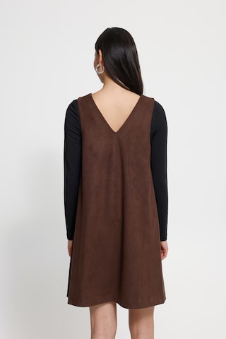 Robe ICHI en marron