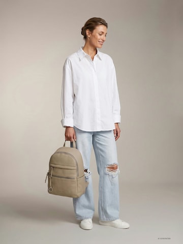 Suri Frey Backpack 'Debby' in Beige: front