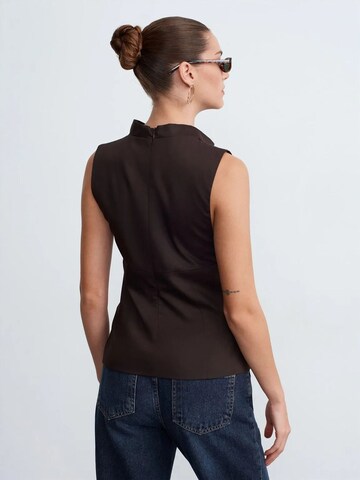 Haut Dilvin en marron
