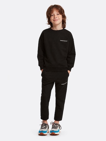 GrimelangeOdjeća za vježbanje 'GRIMELANGE Rundhals-Sweatshirt-Hosen-Set' - crna boja: prednji dio