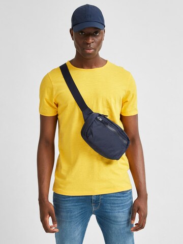 T-Shirt 'SLHMORGAN' SELECTED HOMME en jaune