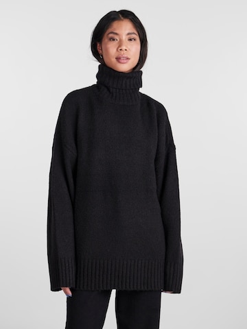 PIECES Sweater 'Nancy' in Black: front