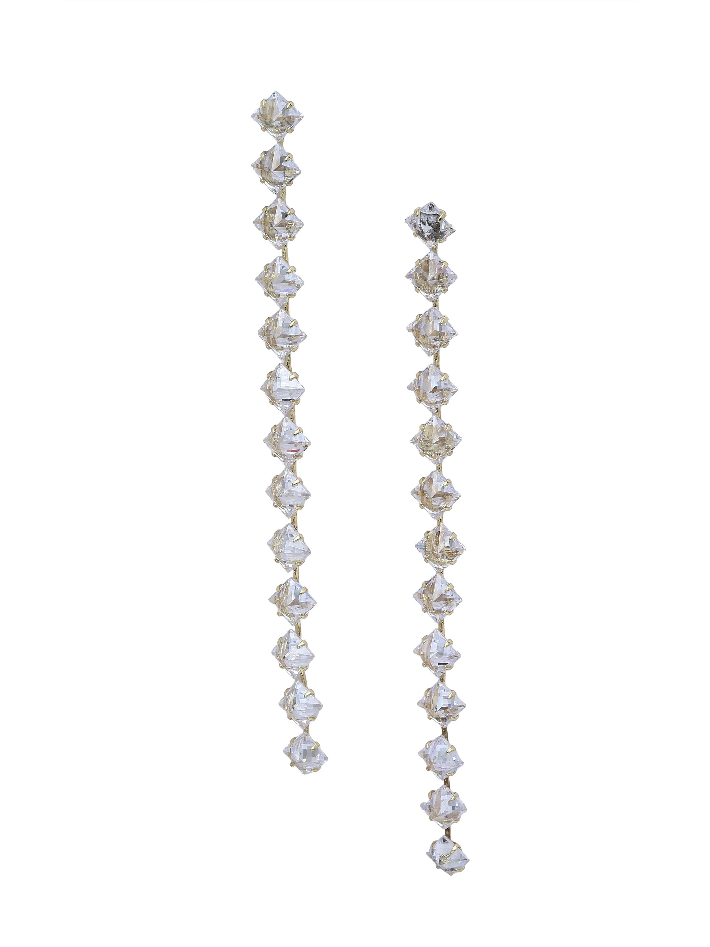 AVANT-GARDE PARIS Earrings 'Marithé' in Gold: front