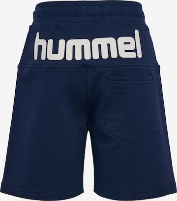 Hummel Regular Shorts in Blau