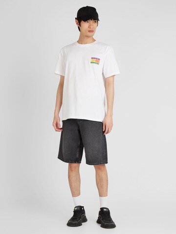 T-Shirt Tommy Jeans en blanc