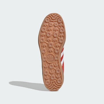 Baskets basses 'Gazelle' ADIDAS ORIGINALS en rouge