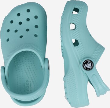 Crocs Avonaiset kengät 'Classic' värissä sininen