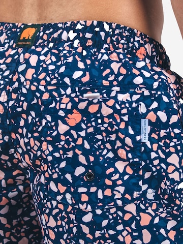Trendsplant Badshorts ' TERRAZZO SEAQUAL®YARN ' i blå