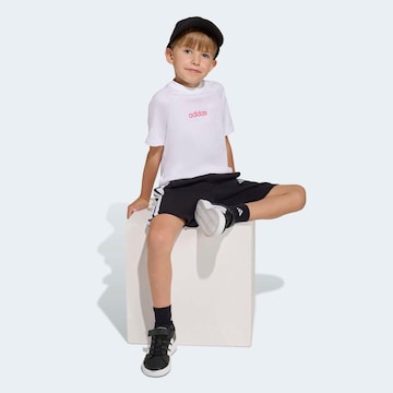 ADIDAS SPORTSWEAR Funktionstopp i vit