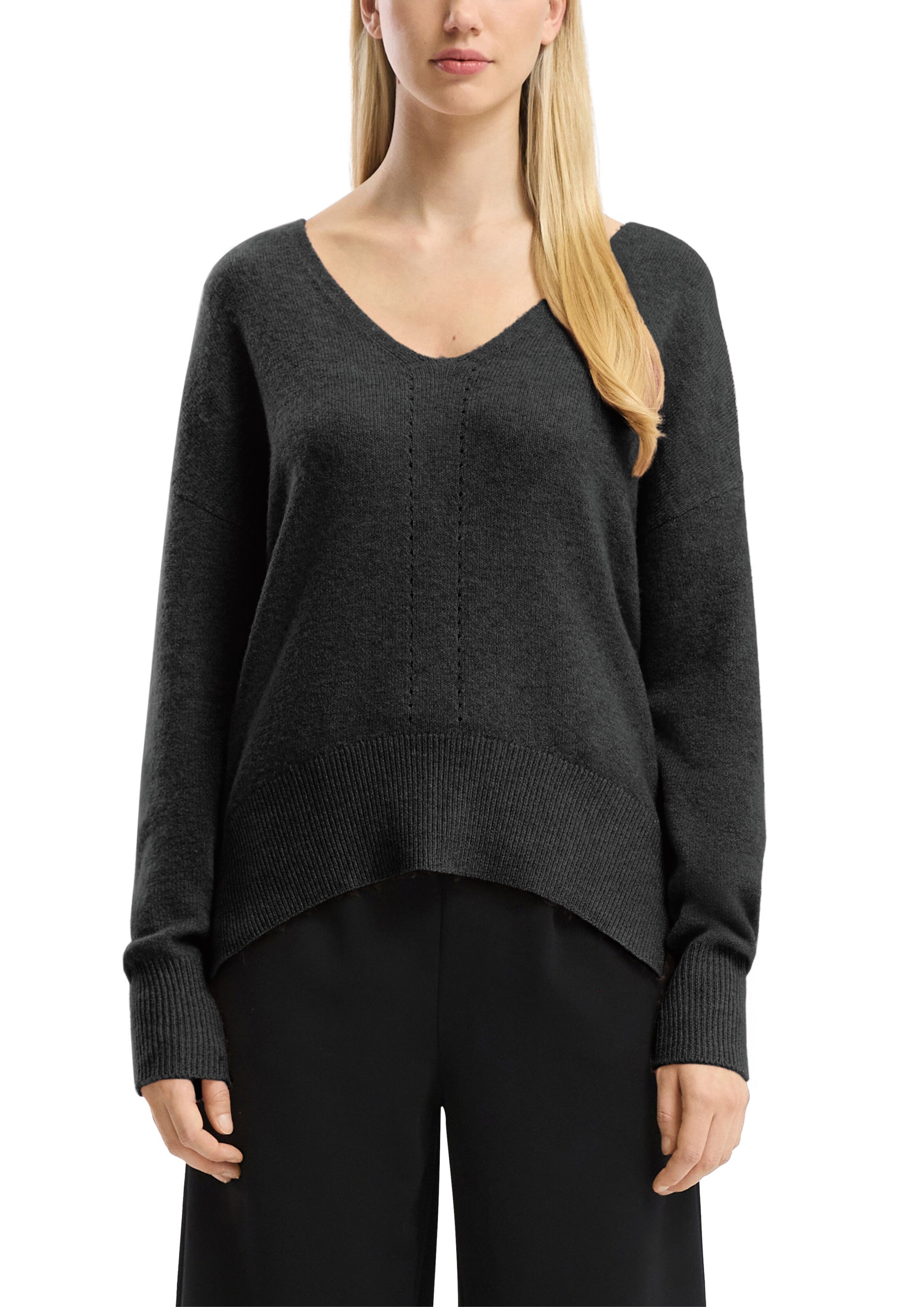 Pull-over QS en noir : devant