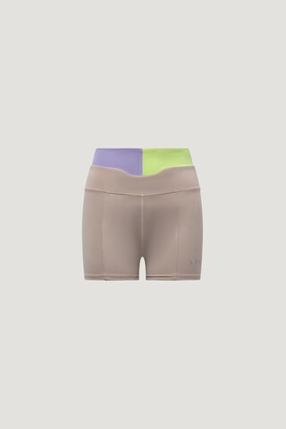 Born Living Yoga Skinny Sportshorts 'Kalinda' in Beige