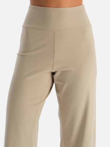 Loosefit Pantalon Dagi en marron