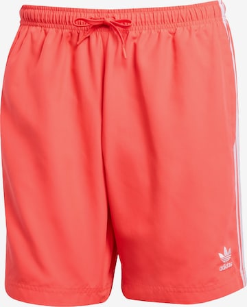 Shorts de bain 'Adicolor' ADIDAS ORIGINALS en rouge : devant