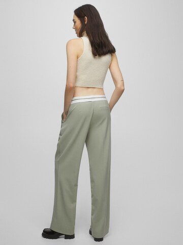 Wide leg Pantaloni con pieghe di Pull&Bear in verde