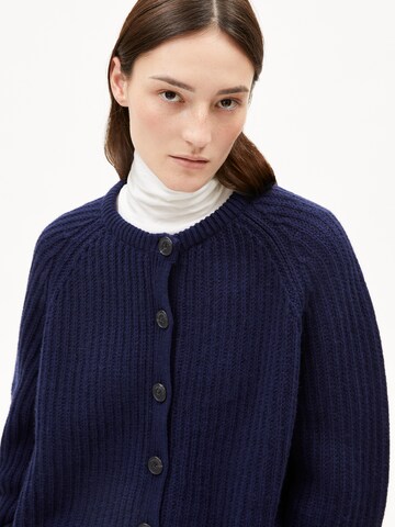 ARMEDANGELS Gebreid vest in Blauw