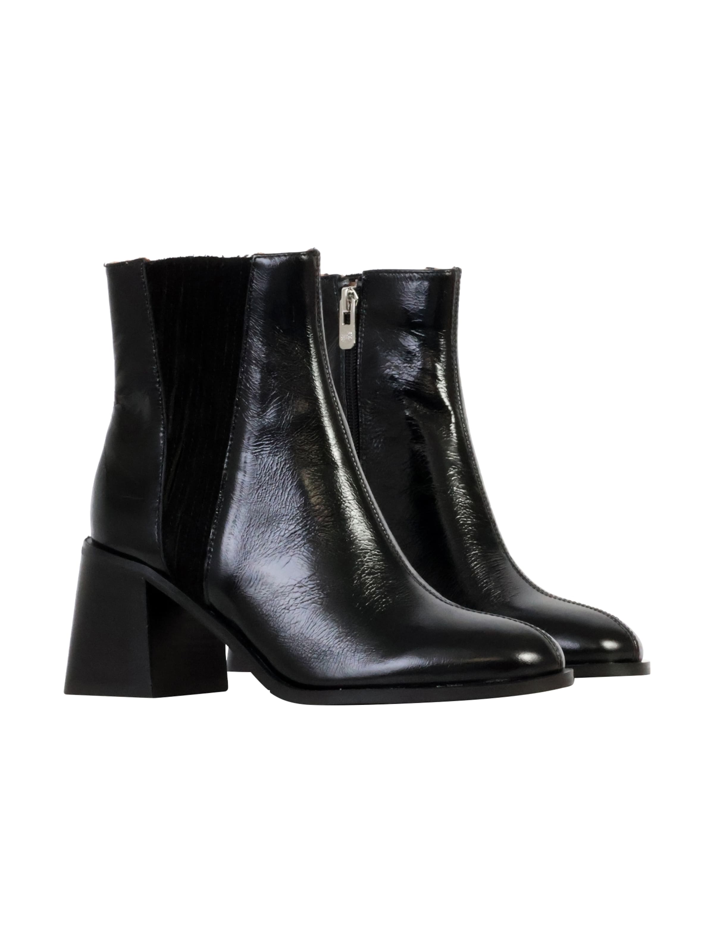 Emilie Karston Booties 'Lederstiefeletten Evelyn' in Black