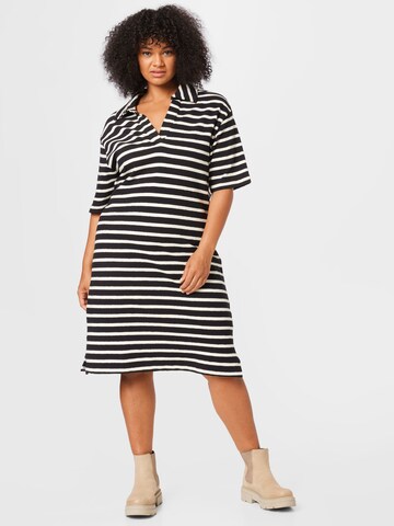 Selected Femme Curve Jurk 'TALA' in Zwart: voorkant