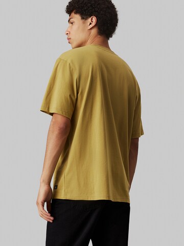 T-Shirt Calvin Klein Jeans en jaune