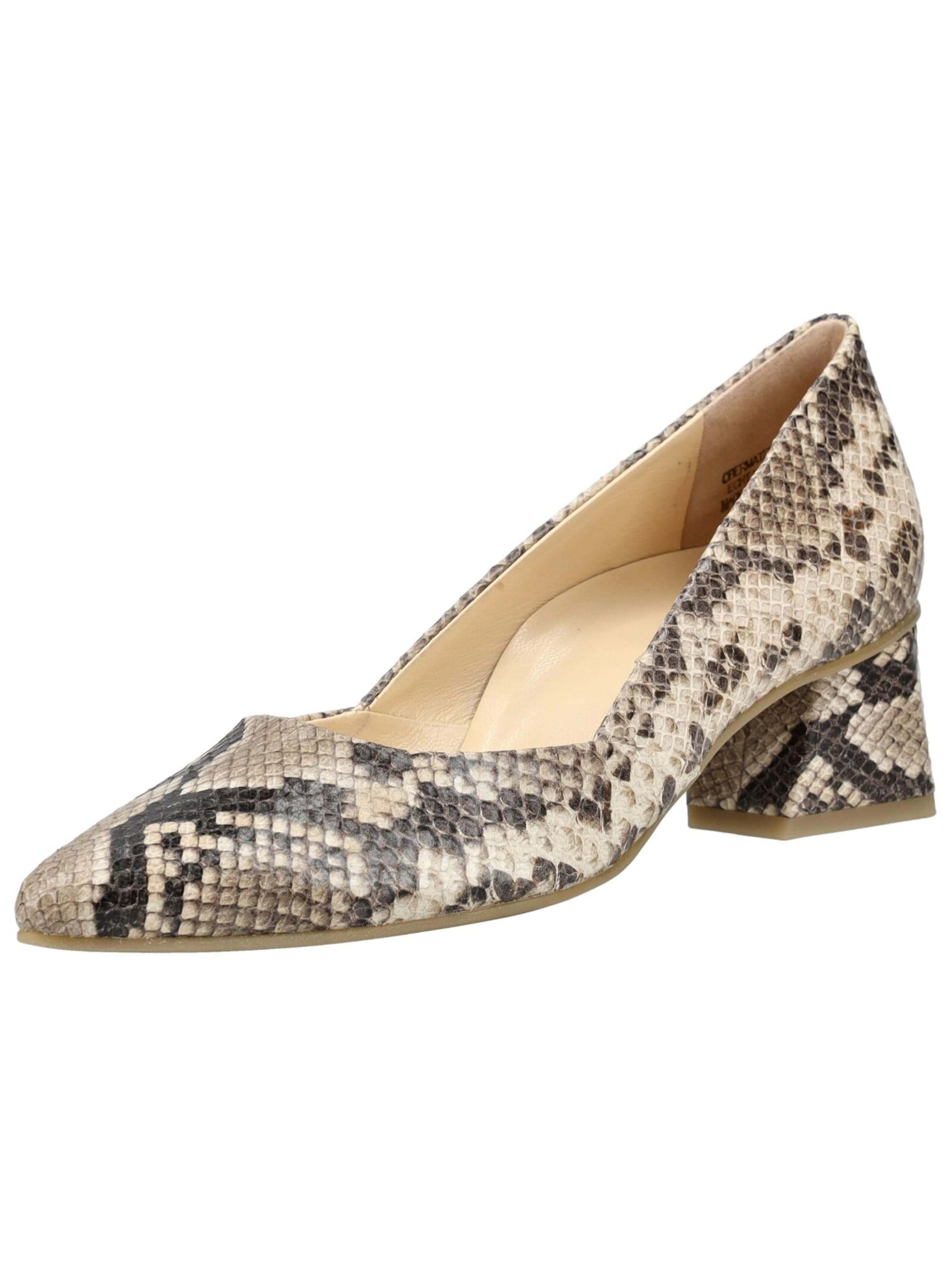 Paul Green Pumps in Beige: front